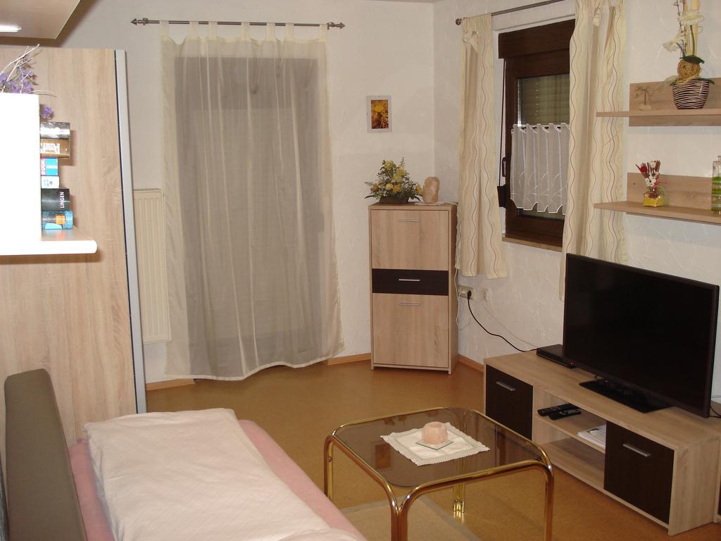 Haus Steinwaldblick Apartment Bernlohe  Bagian luar foto