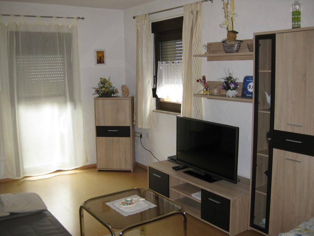 Haus Steinwaldblick Apartment Bernlohe  Bagian luar foto
